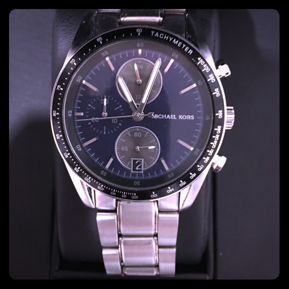 Michael Kors Stainless Steel Watch - Picture 1 of 7
